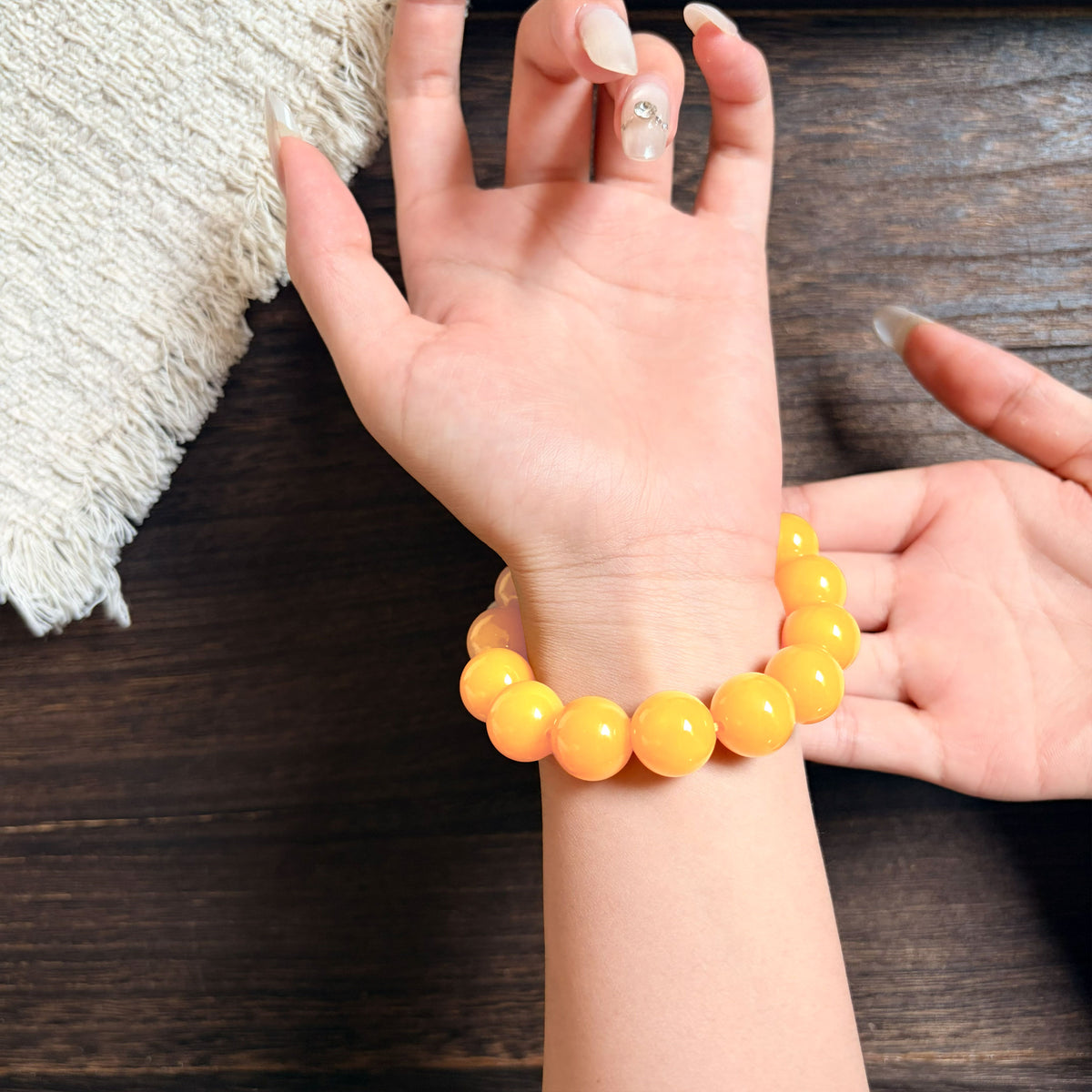 Natural Yellow Chalcedony Crystal Bracelet – Confidence, Joy & Positive Energy Inspired by Eastern Wisdom